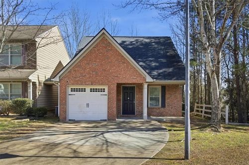 3018 Broadleaf Trail, Fairburn, GA, 30213 | Card Image
