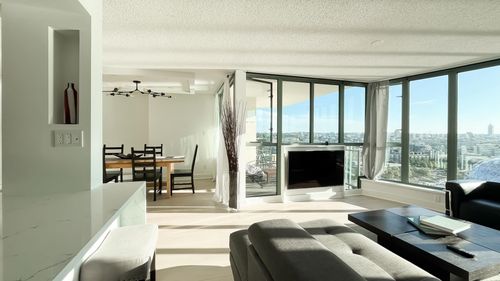 2101-1188 Quebec St, Vancouver, BC, V6A4B3 | Card Image
