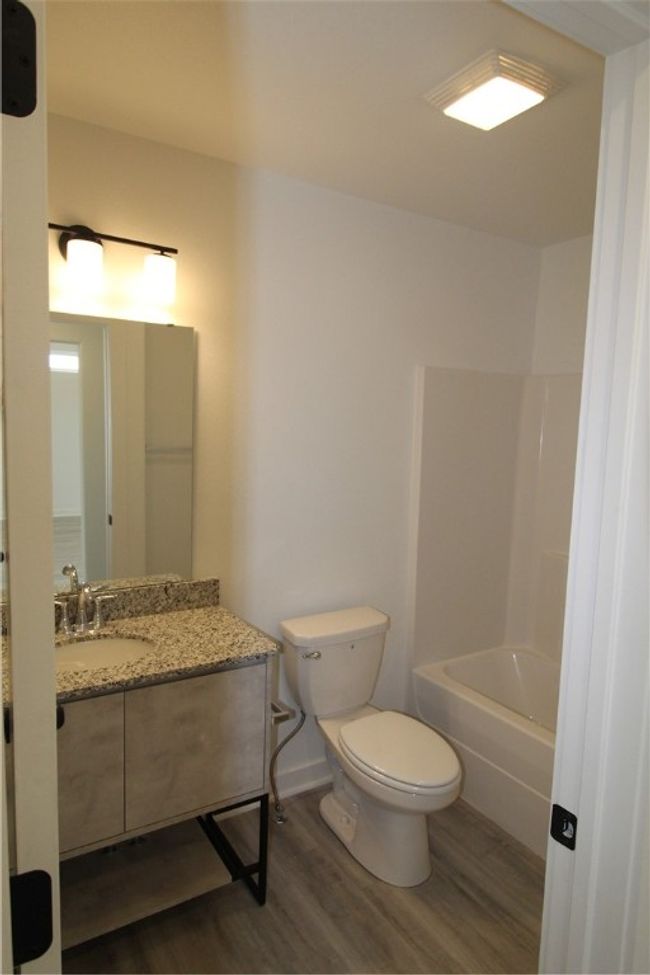 Interior finishes in similar floor plan | Image 7