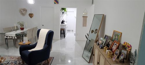 31-1265 Marseille Dr, Miami Beach, FL, 33141-2885 | Card Image
