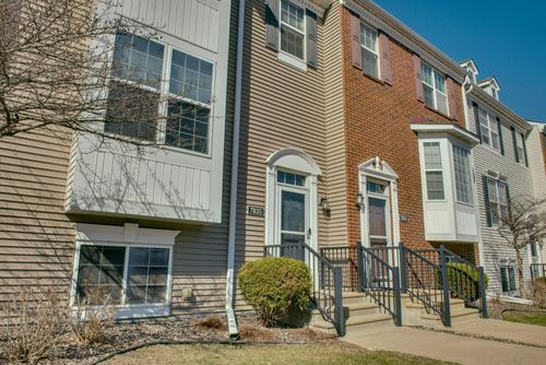 7835 Elm Grove Ct, New Hope, MN, 55428-3872 | Card Image