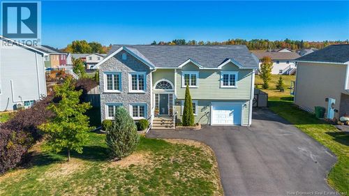 13 Carter Cres, Oromocto, NB, E2V0C4 | Card Image