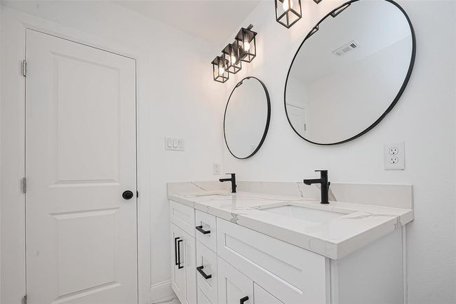 A - 4516 Galesburg St, House other with 3 bedrooms, 3 bathrooms and 1 parking in Houston TX | Image 25
