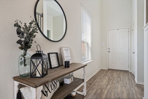 328 Thornless Cir, Buda, TX, 78610-2173 | Card Image