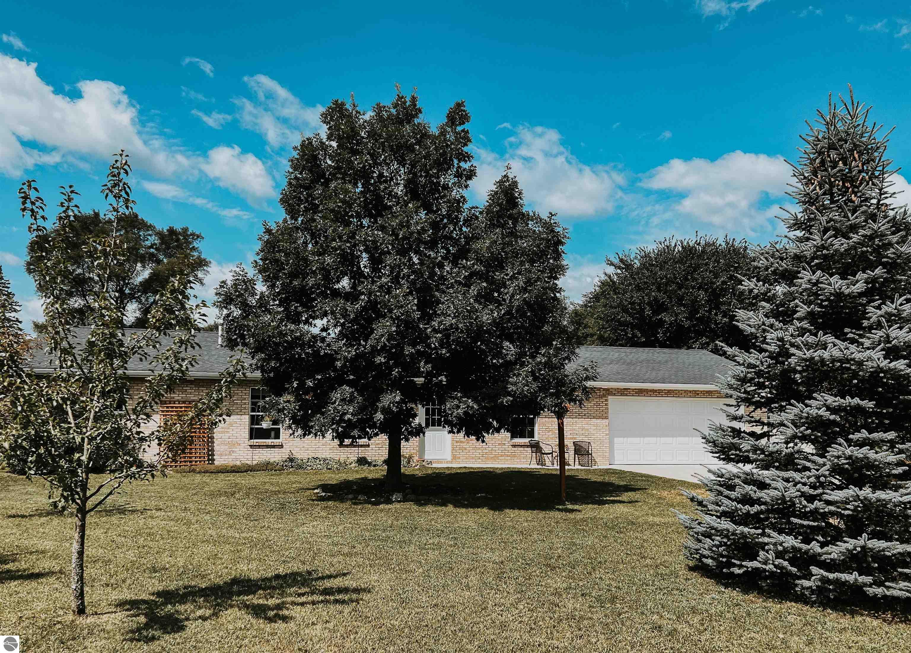 Bishop Ln, Weidman, MI 48893