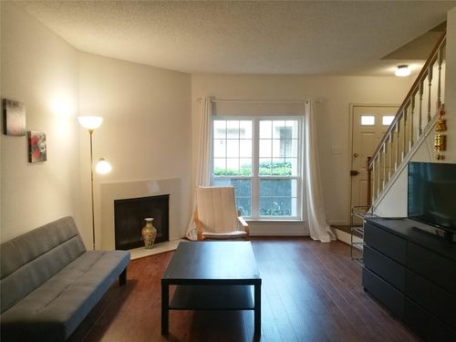 1802-7575 Cambridge St, Houston, TX, 77054-2035 | Card Image