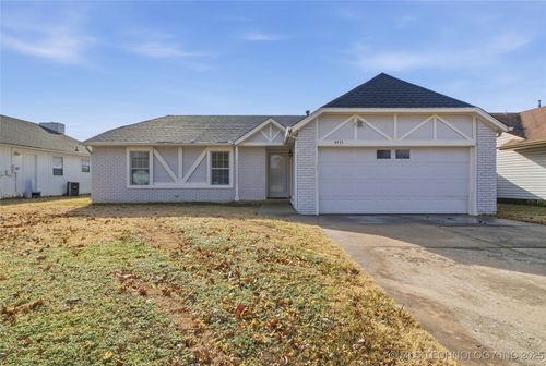 4433 Reno St, Broken Arrow, OK, 74012-1326 | Card Image