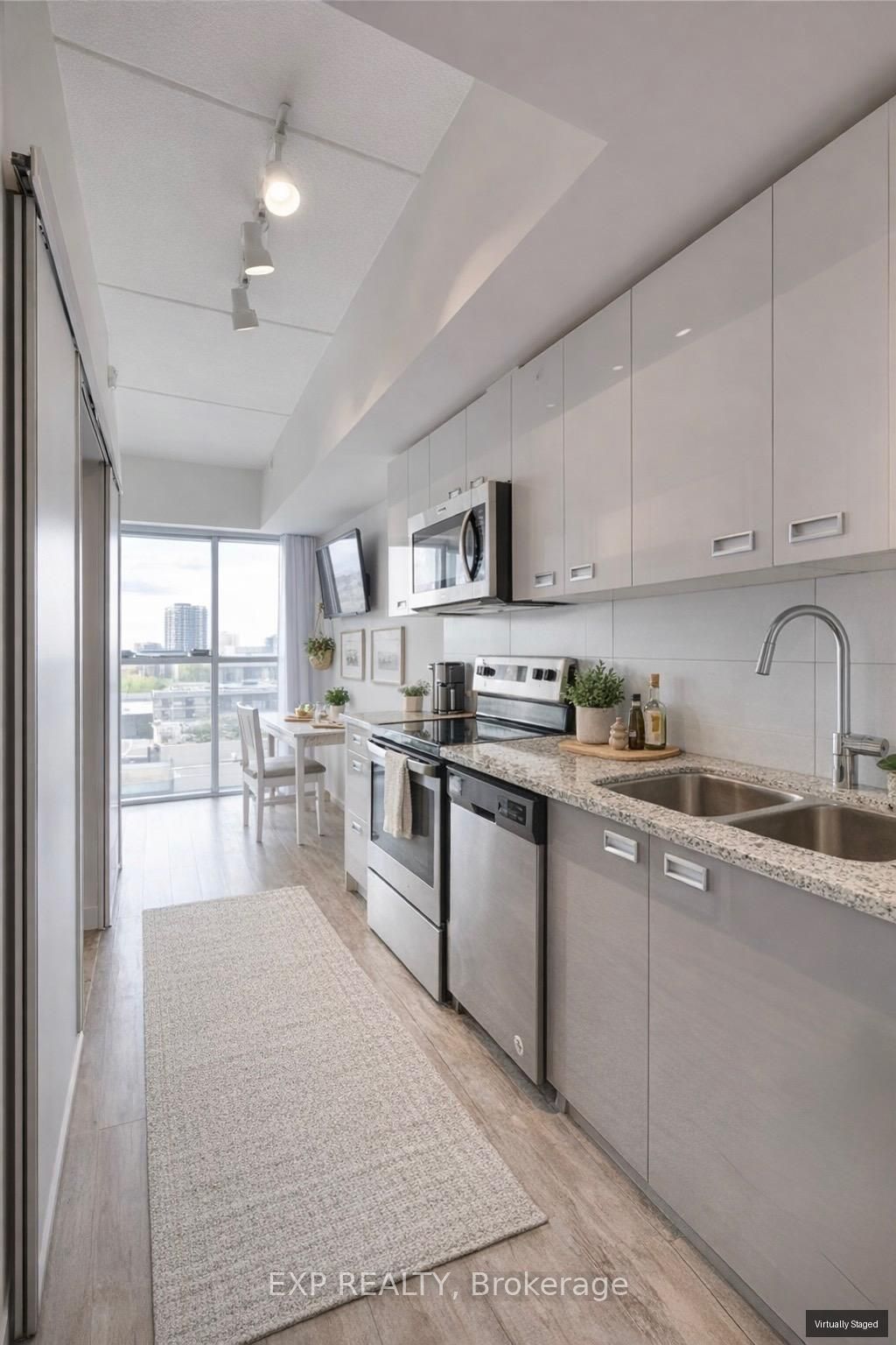 Residential in Waterloo 4