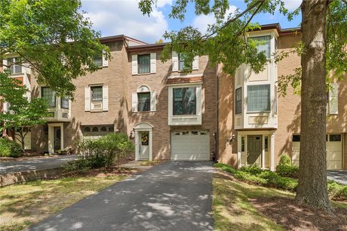 508 Thorncliffe Dr, Pittsburgh, PA, 15205-1530 | Card Image