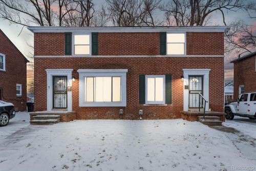 10517 Curtis St, Detroit, MI, 48221-2324 | Card Image