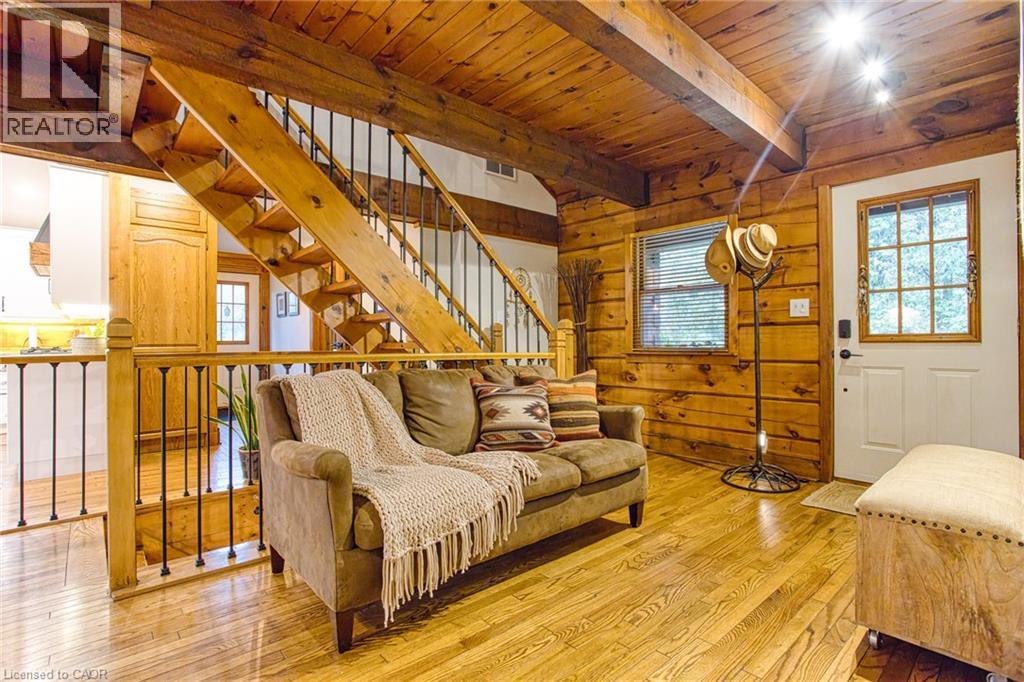 Residential in Fonthill 4