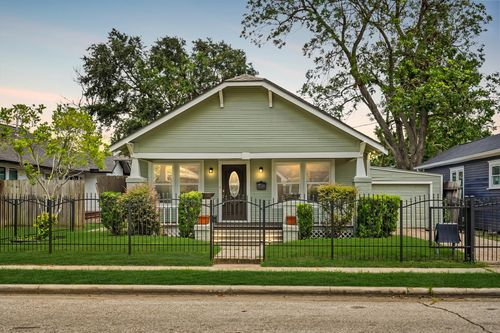 1133 E 14th St, Houston, TX, 77009-5007 | Card Image