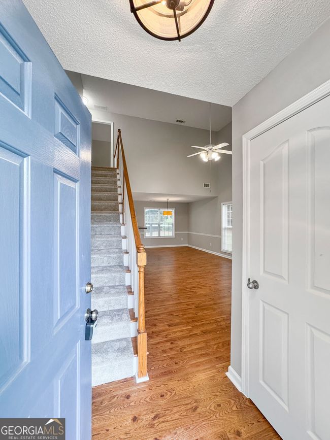 320 Cloverwood Dr, House other with 3 bedrooms, 3 bathrooms and null parking in Fayetteville GA | Image 4