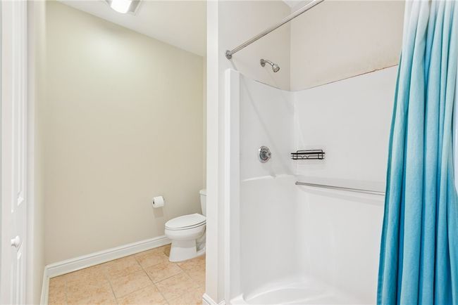 APT-306 - 5570 Centre Ave, Condo with 2 bedrooms, 2 bathrooms and 2 parking in Shadyside PA | Image 18
