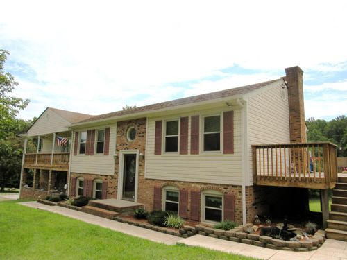 134 Friendship Ln, Madison Heights, VA, 24572-4128 | Card Image