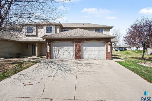 1-2916 E Kensington St, Sioux Falls, SD, 57108-4861 | Card Image