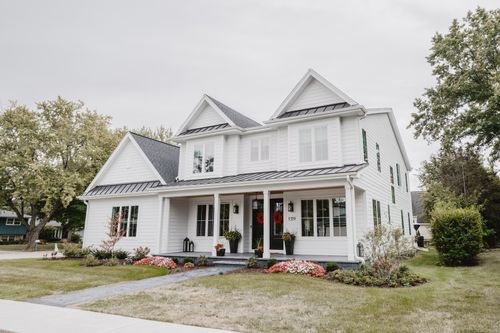 836 W Dorchester Rd, Palatine, IL, 60067-5912 | Card Image
