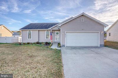 18556 Eleanor Lane, House other with 3 bedrooms, 2 bathrooms and null parking in MILFORD DE | Image 1