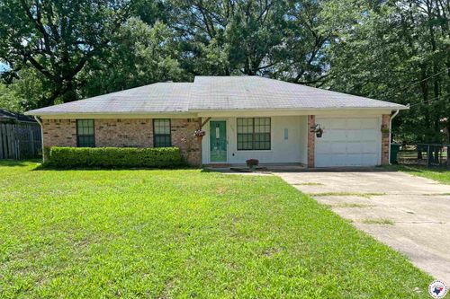 713 Franklin St, Texarkana, TX, 75501-2615 | Card Image