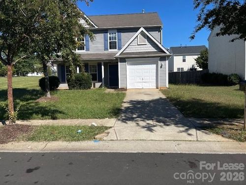 5320 Peach Place Ln, Charlotte, NC, 28216-2684 | Card Image