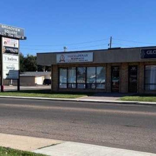1377 22 St Se, Medicine Hat, AB, T1A7V3 | Card Image