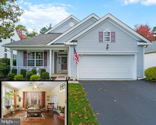 24 Pond View Cir, Barnegat, NJ, 08005-5621 | Card Image