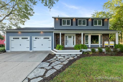 1328 Greenly St, Hudsonville, MI, 49426-9672 | Card Image