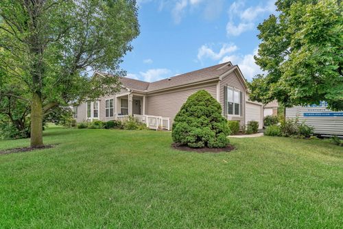 21201 Lily Lake Ln, Crest Hill, IL, 60403-3285 | Card Image