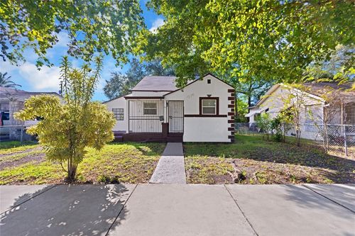 1114 Nw 39th St, Miami, FL, 33127-3035 | Card Image