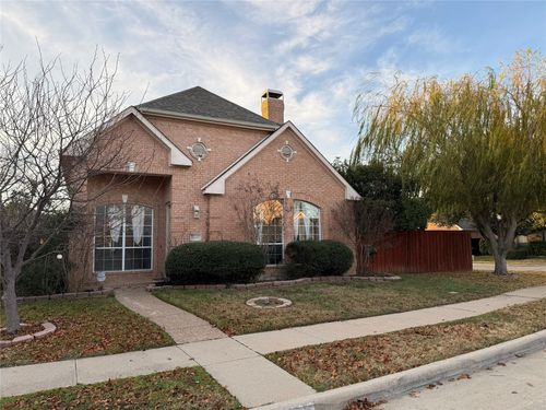 8645 Mill Creek Rd, Irving, TX, 75063-4267 | Card Image