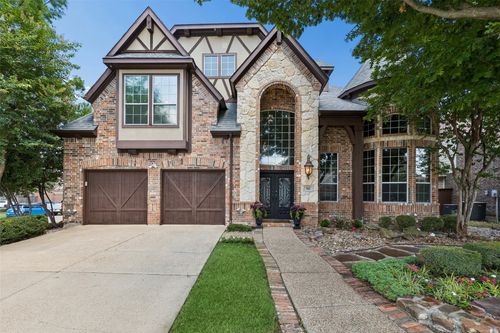 701 Irwin Dr, Mansfield, TX, 76063-5885 | Card Image