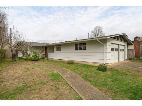 585 E 36th Ave, Eugene, OR, 97405 | Card Image