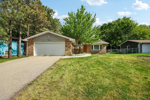 710 Chelsea Drive, Algonquin, IL, 60102 | Card Image