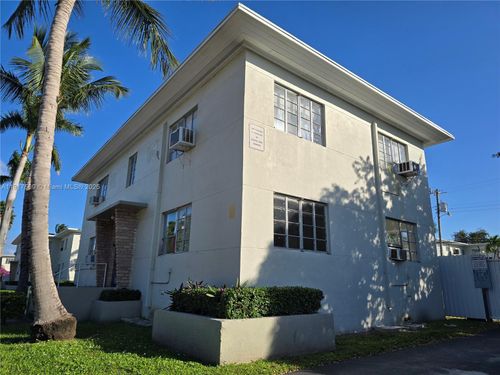 39-660 84th St, Miami Beach, FL, 33141-1147 | Card Image