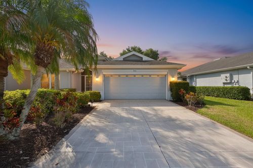 951 Villeroy Greens Dr, Sun City Center, FL, 33573-8036 | Card Image