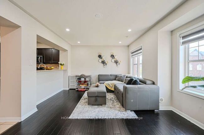 43 Ariel Rd, House attached with 4 bedrooms, 4 bathrooms and 1 parking in Brampton ON | Image 24