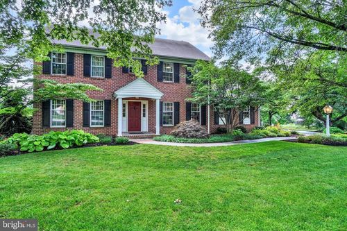 2020 Parkton Ln, YORK, PA, 17408-1565 | Card Image