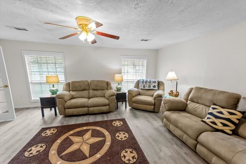 158 County Road 1733, Clifton, TX, 76634-3944 | Card Image