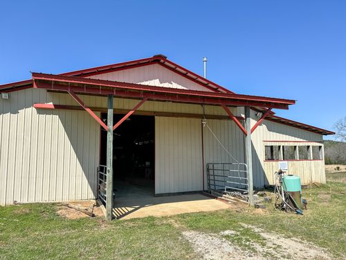 2425 Smith Fork Rd, Olivehill, TN, 38475-9093 | Card Image