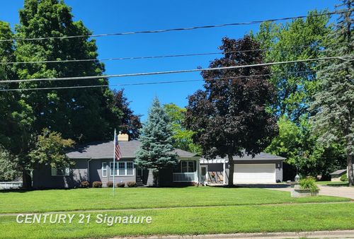 833 Coutant St, Flushing, MI, 48433-1724 | Card Image