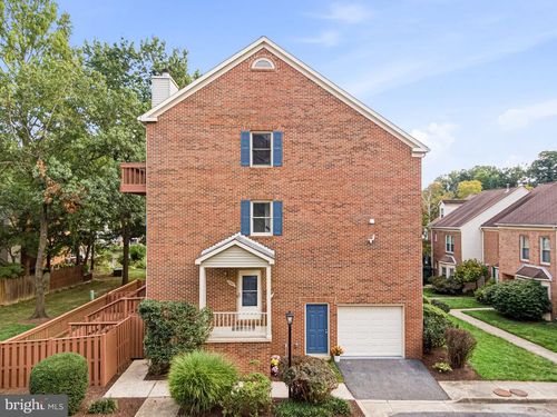 7561 Chrisland Cv, FALLS CHURCH, VA, 22042-7564 | Card Image