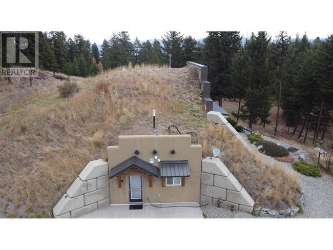 1910 Hulme Creek Rd, House other with 3 bedrooms, 2 bathrooms and 1 parking in Kootenay Boundary BC | Image 51