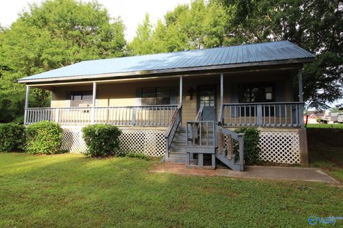 71 Community House Road, Guntersville, AL, 35976 | Card Image