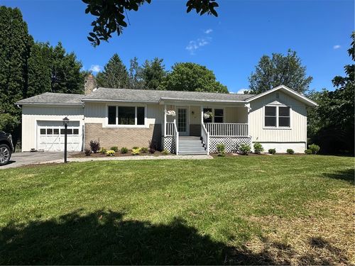131 Slosson Ln, Geneva, NY, 14456-3225 | Card Image