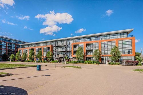 208-155 St Leger St, Kitchener, ON, N2H0B9 | Card Image