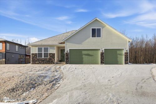 2222 S Sanctuary Drive, Palmer, AK, 99645 | Card Image