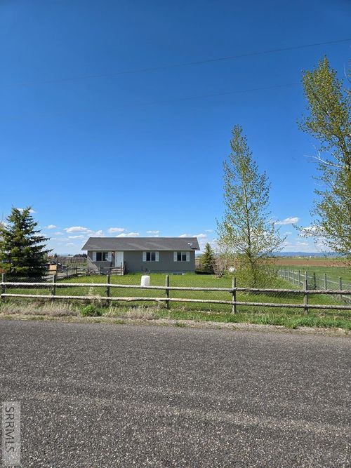 2675 E 600 N, Saint Anthony, ID, 83445-5506 | Card Image