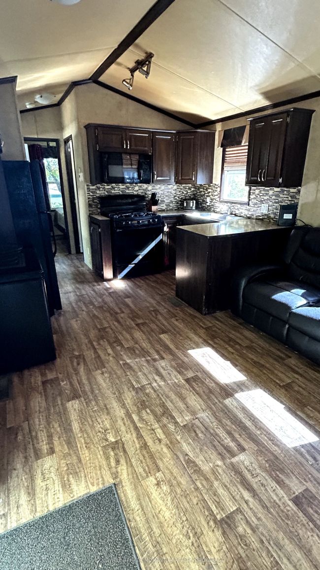 255 - 8845 Lundy's Lane, House other with 1 bedrooms, 1 bathrooms and 1 parking in Niagara Falls ON | Image 21