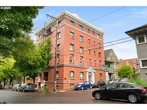 1-118 Nw King Ave, Portland, OR, 97210-5522 | Card Image