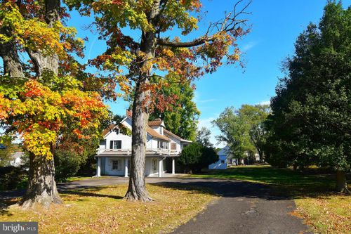 2761 York Rd, JAMISON, PA, 18929-1045 | Card Image